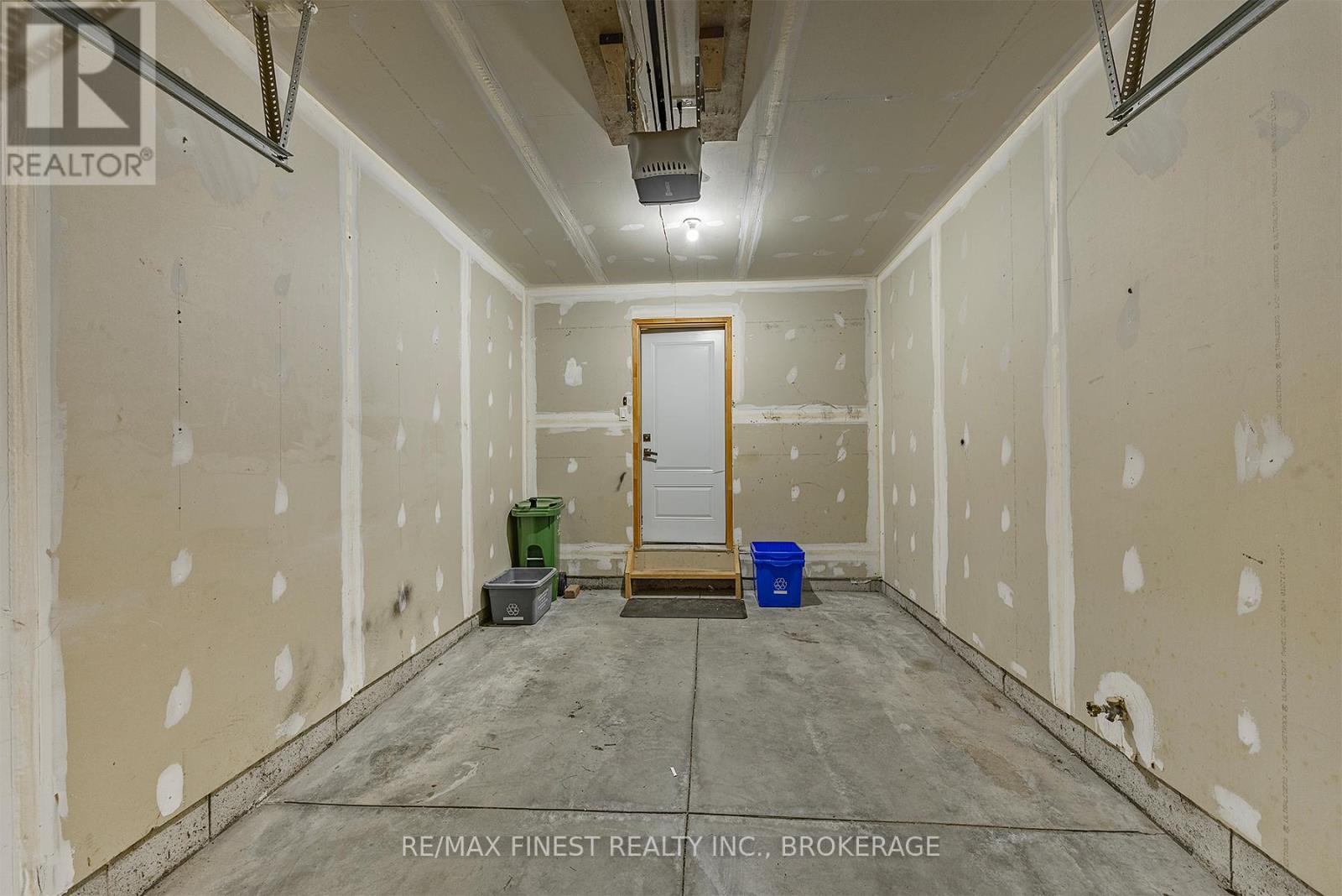 937 Riverview Way, Kingston (Kingston East (Incl Barret Crt)), Ontario  K7K 7J8 - Photo 43 - X12491264