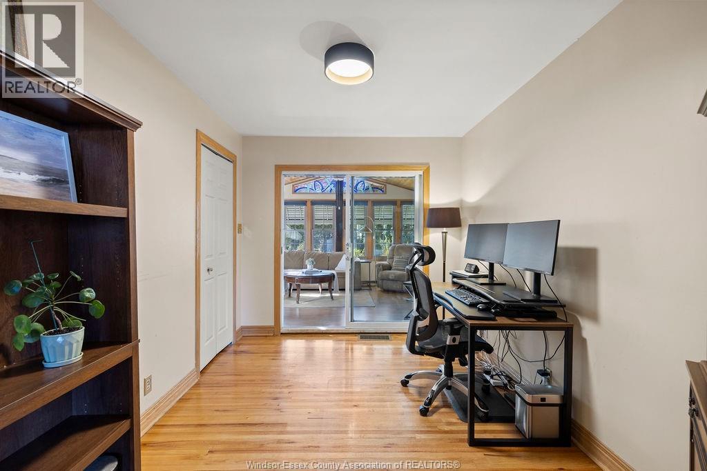 1179 Esdras, Windsor, Ontario  N8S 2N3 - Photo 13 - 25027563