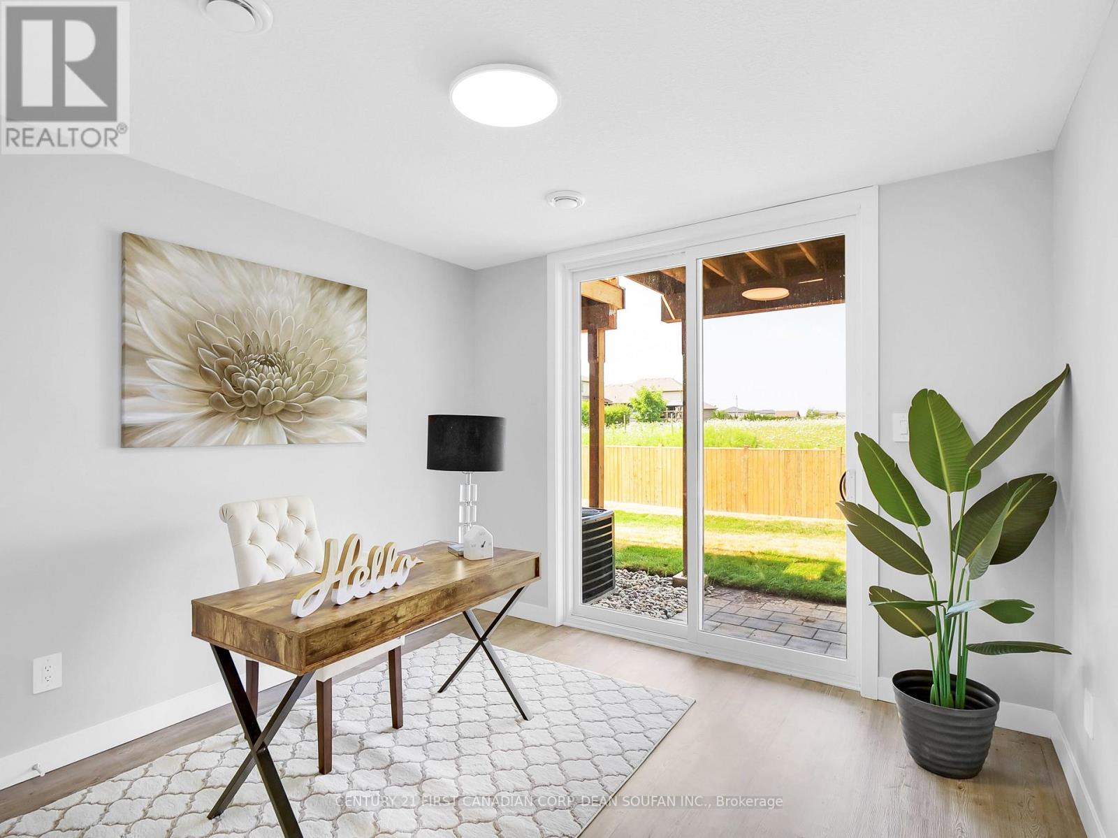 22 - 349 Southdale Road E, London South (South W), Ontario  N6E 0B9 - Photo 10 - X12491066