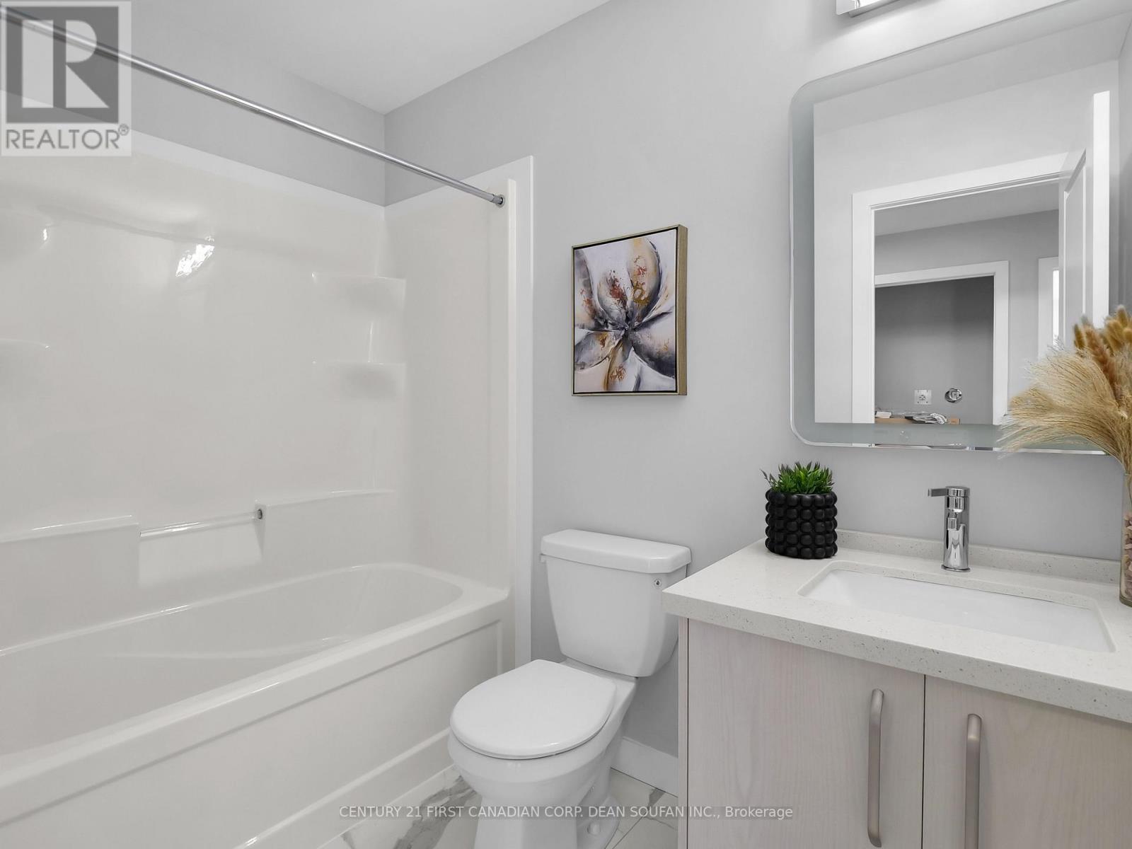 22 - 349 Southdale Road E, London South (South W), Ontario  N6E 0B9 - Photo 29 - X12491066