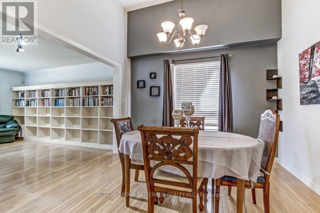 296 Bournemouth Drive, London East (East I), Ontario  N5V 4S5 - Photo 7 - X12491344