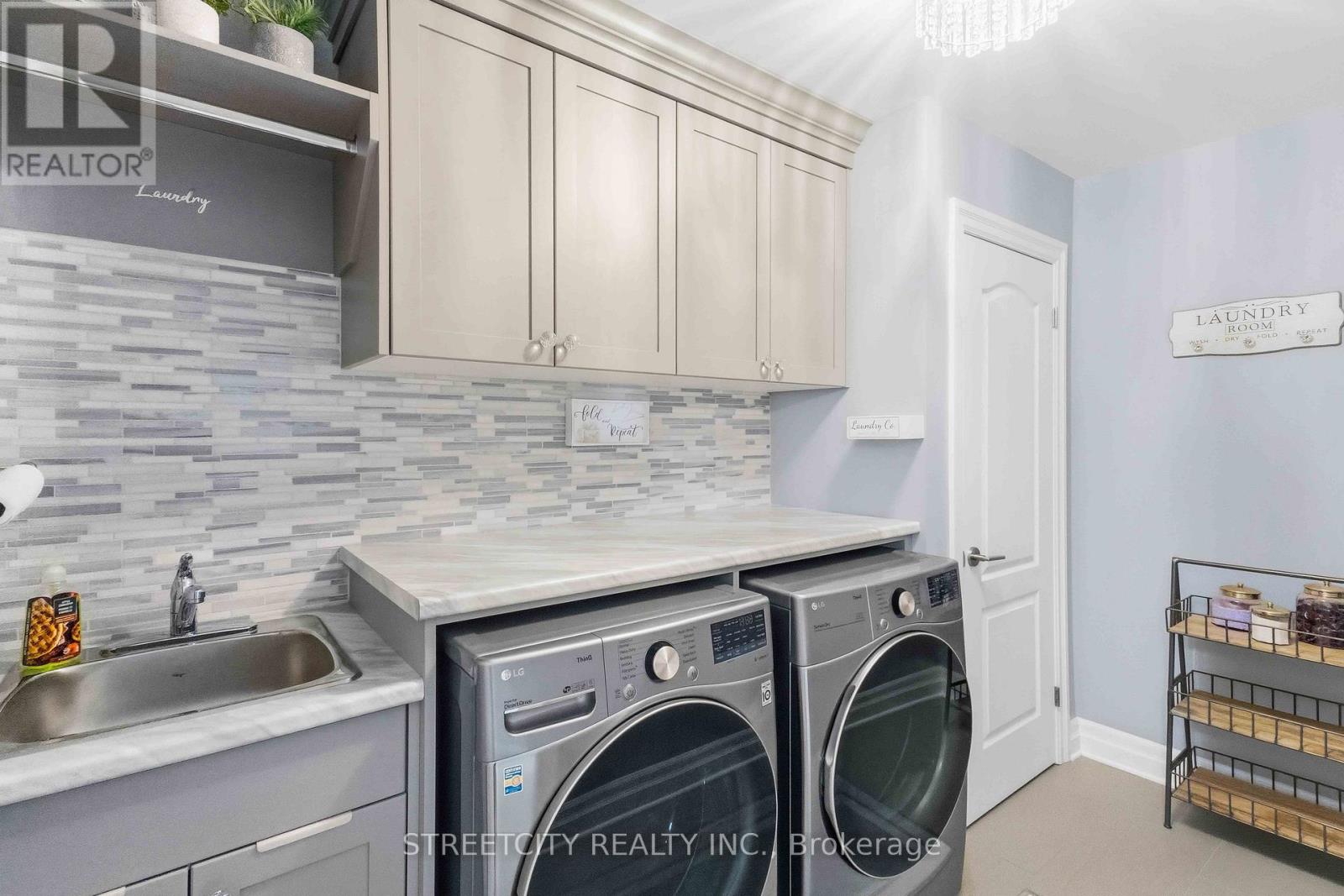 1391 Medway Park Drive, London North (North S), Ontario  N6G 0Z6 - Photo 21 - X12491348