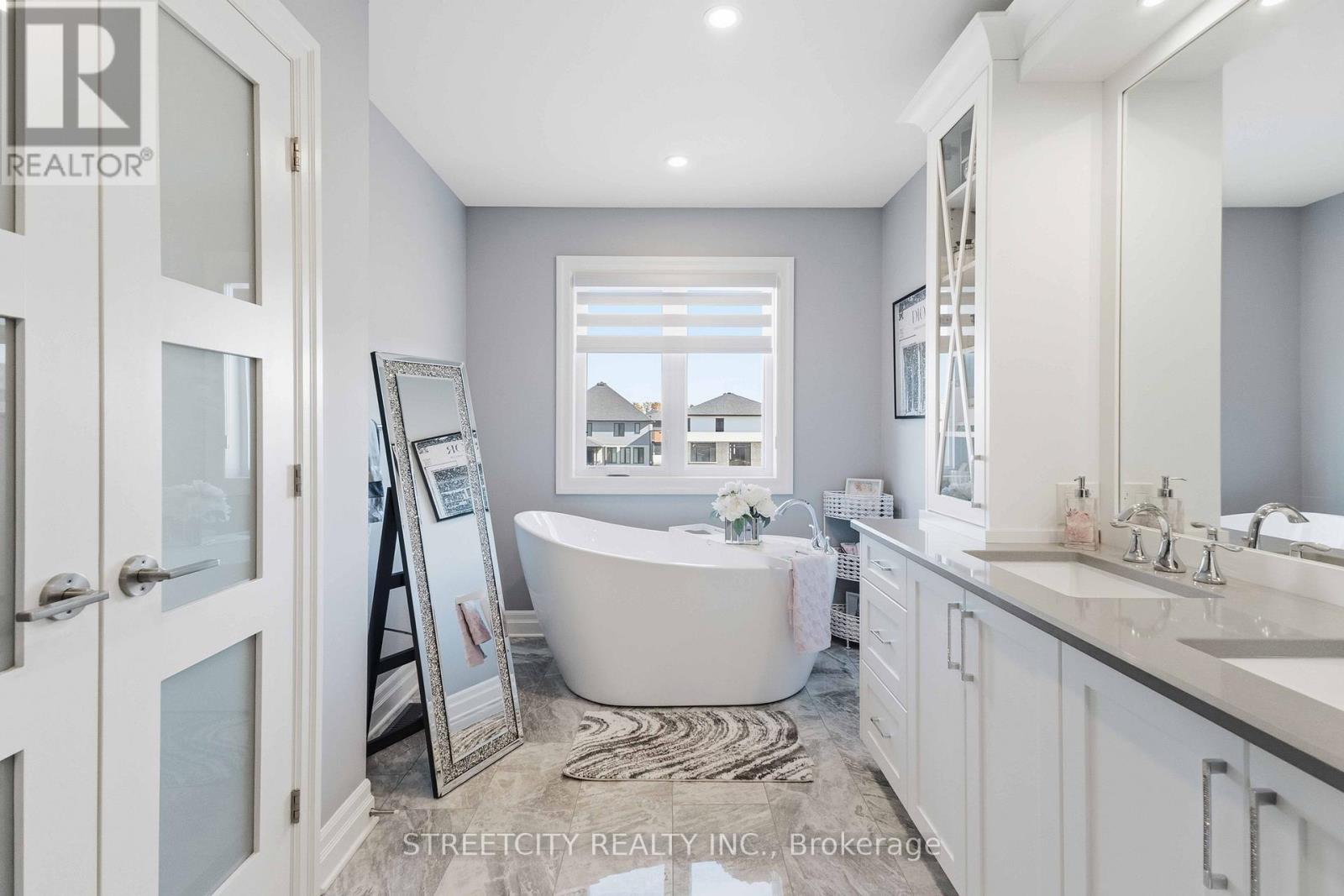 1391 Medway Park Drive, London North (North S), Ontario  N6G 0Z6 - Photo 27 - X12491348