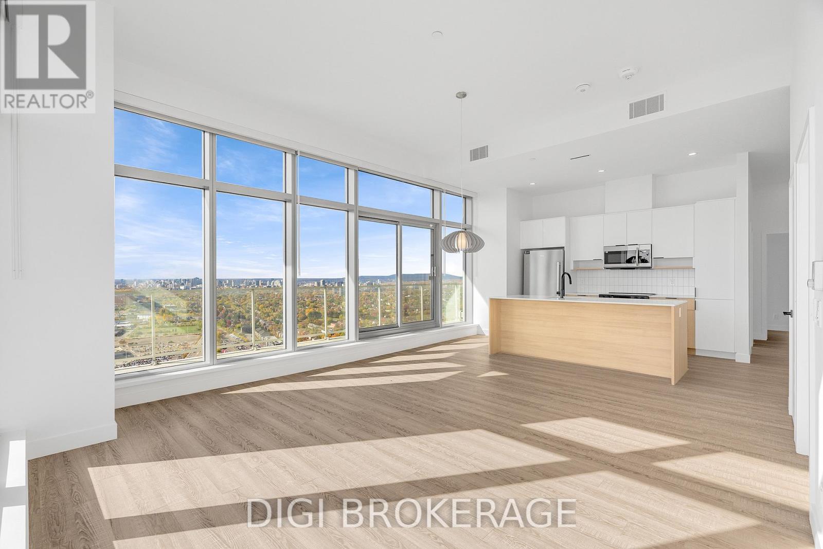 3504 - 1240 Cummings Avenue, Ottawa, Ontario  K1J 0E3 - Photo 2 - X12491042