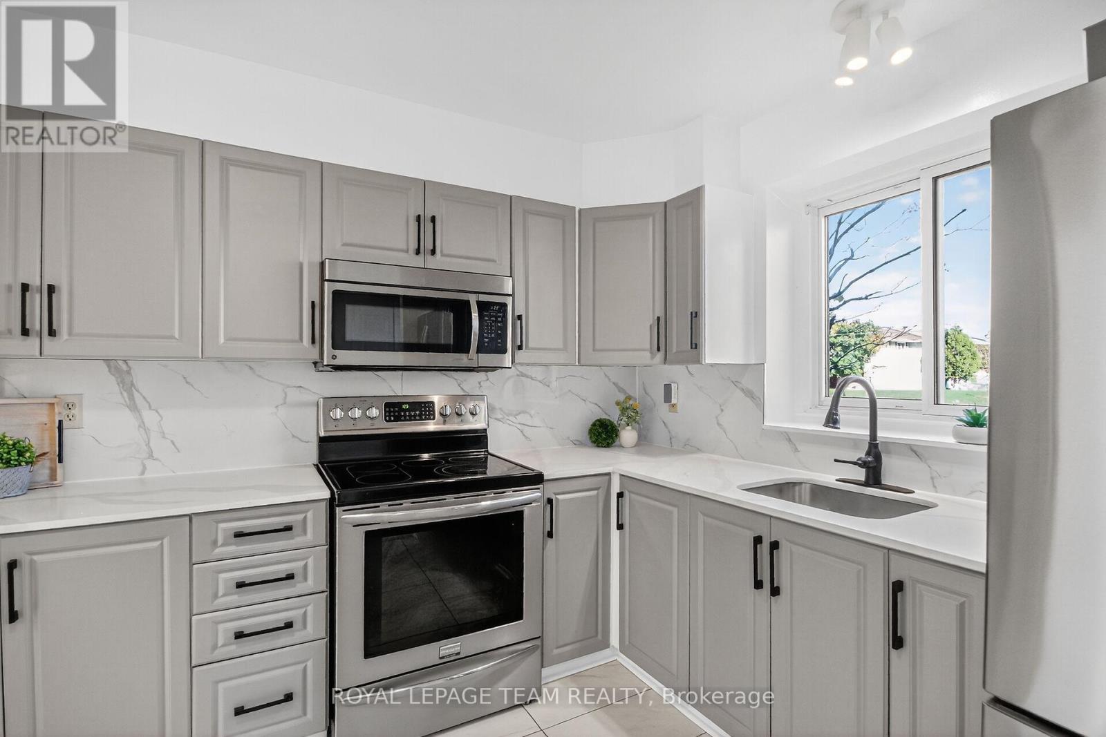 A - 434 Moodie Drive, Ottawa, Ontario  K2H 8A6 - Photo 14 - X12491120