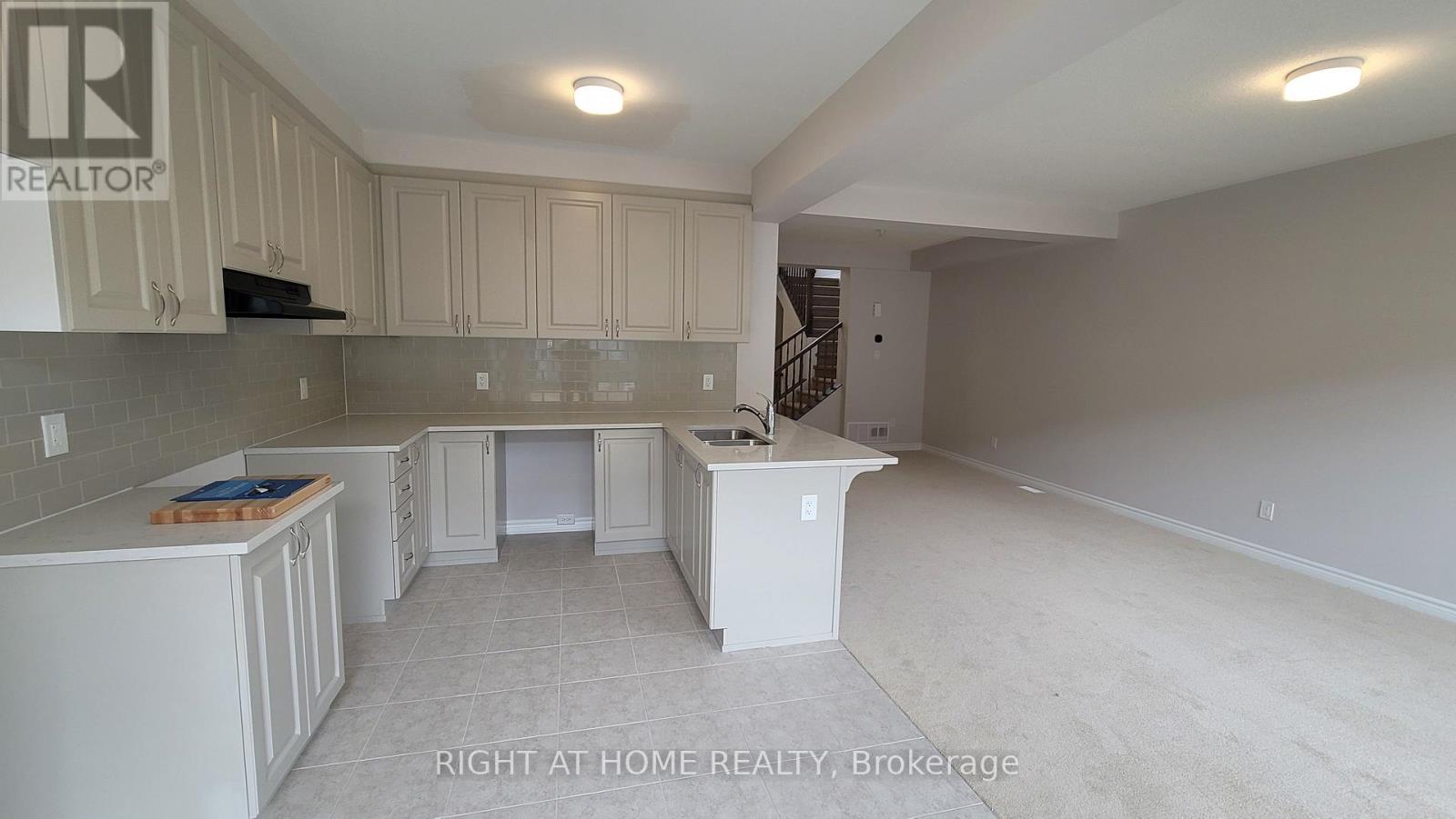 713 Perseus Avenue, Ottawa, Ontario  K2J 3V5 - Photo 14 - X12491142