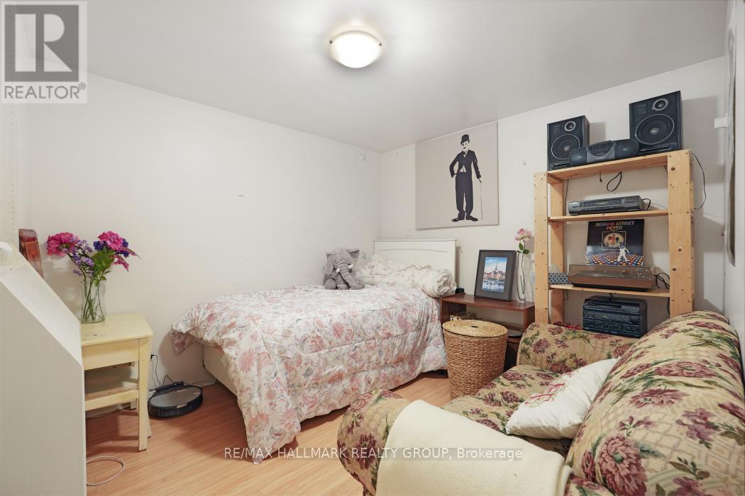 2534 Southvale Crescent, Ottawa, Ontario  K1B 5B4 - Photo 26 - X12491204