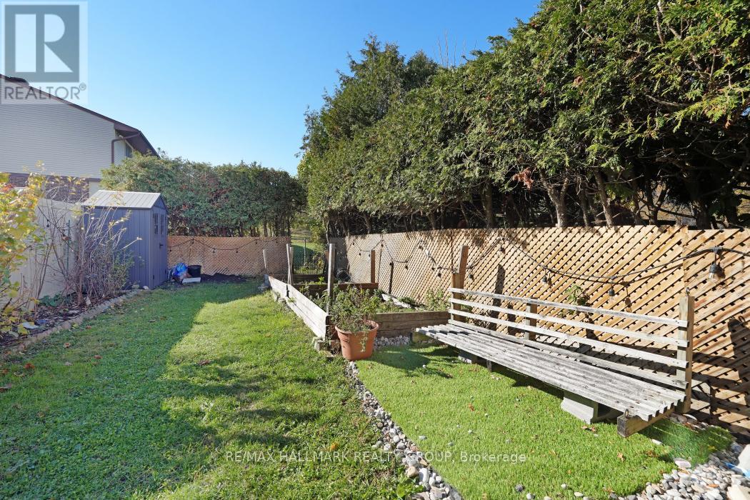 2534 Southvale Crescent, Ottawa, Ontario  K1B 5B4 - Photo 30 - X12491204