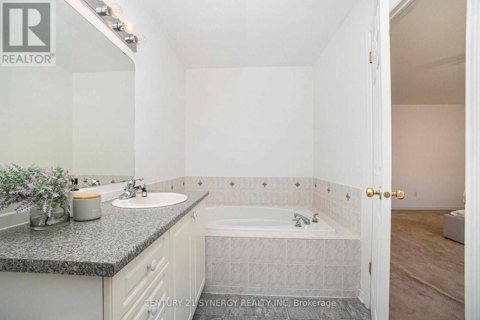 3 Villandry Street, Ottawa, Ontario  K2G 6X7 - Photo 20 - X12491330