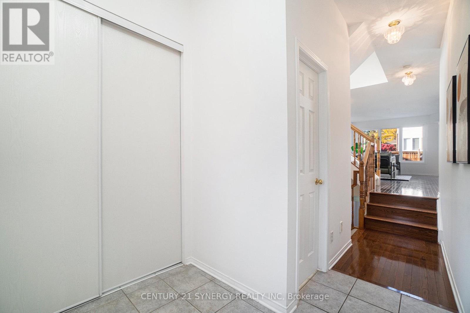 3 Villandry Street, Ottawa, Ontario  K2G 6X7 - Photo 3 - X12491330