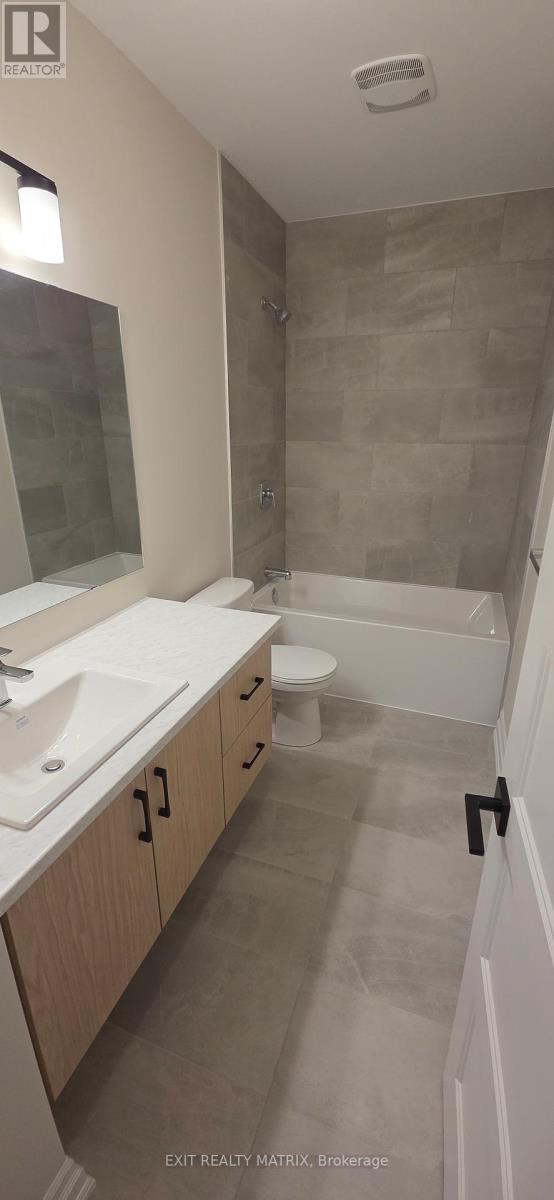 A - 542 Regina Street, Russell, Ontario  K0A 1W0 - Photo 15 - X12491346