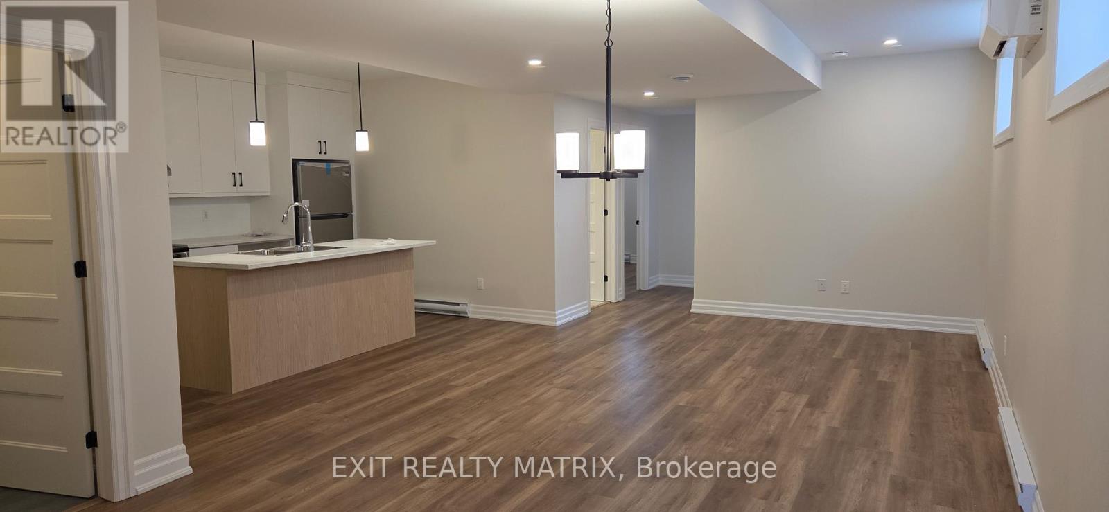 A - 542 Regina Street, Russell, Ontario  K0A 1W0 - Photo 8 - X12491346