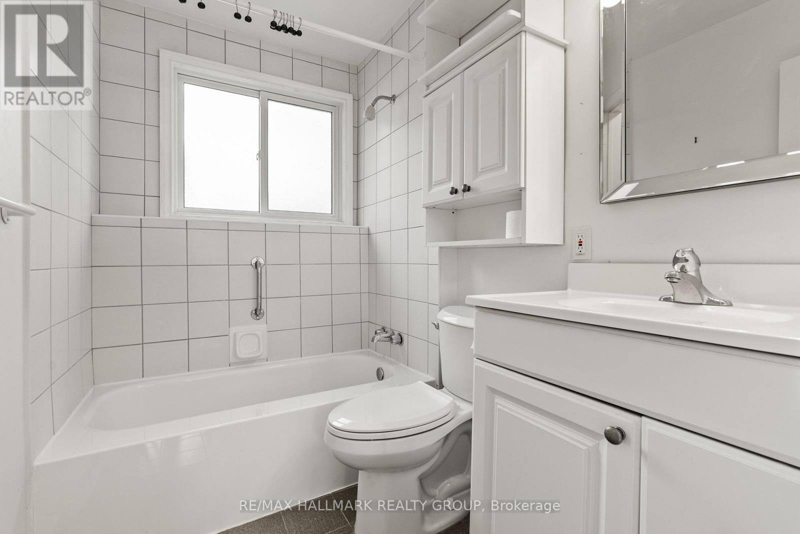 26 Ettrick Crescent, Ottawa, Ontario  K2J 1G1 - Photo 17 - X12491362