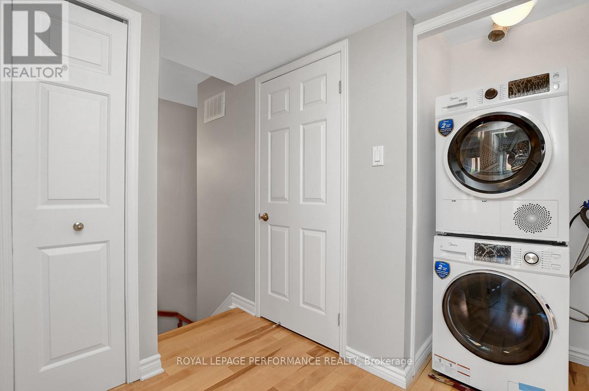 3 - 2 Columbus Avenue, Ottawa, Ontario  K1K 1R3 - Photo 26 - X12491390