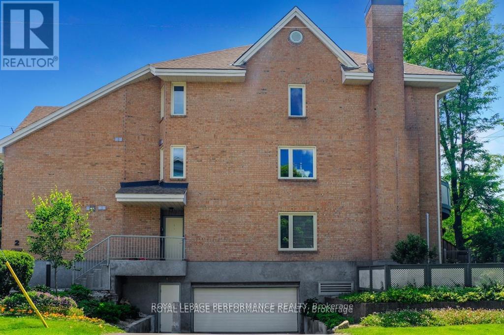 3 - 2 Columbus Avenue, Ottawa, Ontario  K1K 1R3 - Photo 40 - X12491390