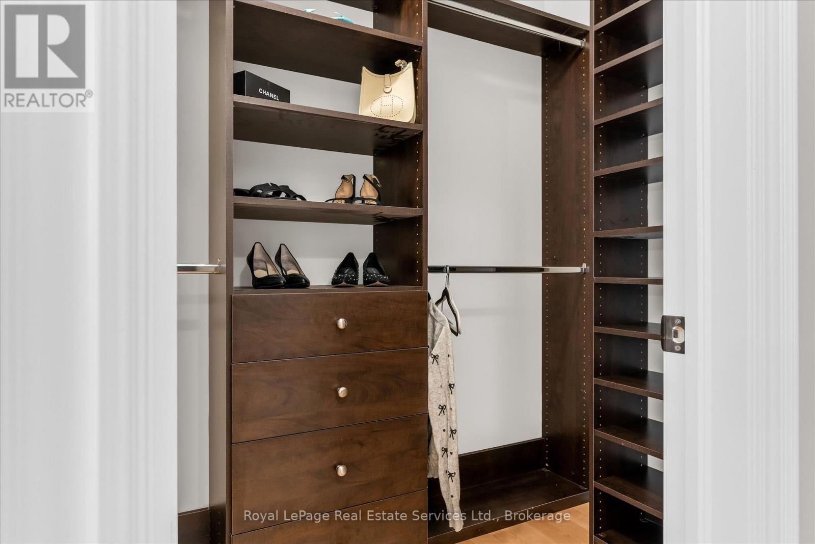 3340 Mistwell Crescent, Oakville, Ontario  L6L 0A3 - Photo 26 - W12491100