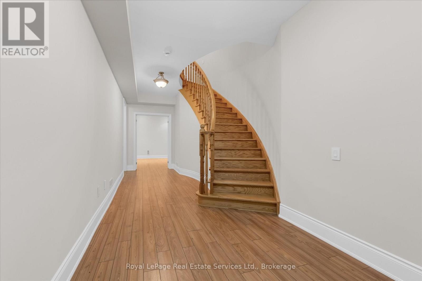 3340 Mistwell Crescent, Oakville, Ontario  L6L 0A3 - Photo 37 - W12491100