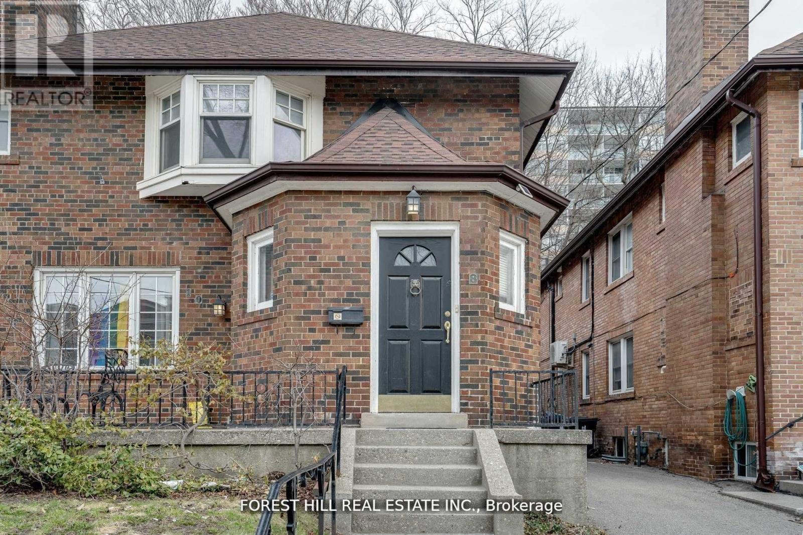 UPPER - 8 POPLAR PLAINS CRESCENT, Toronto, Ontario