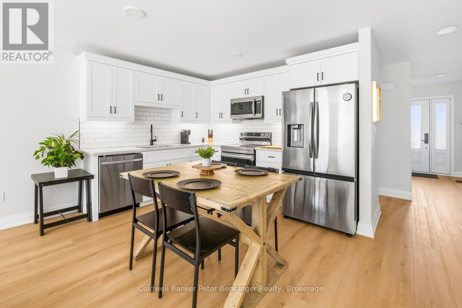 419 Park Street W, West Grey, Ontario  N0G 1R0 - Photo 14 - X12473727