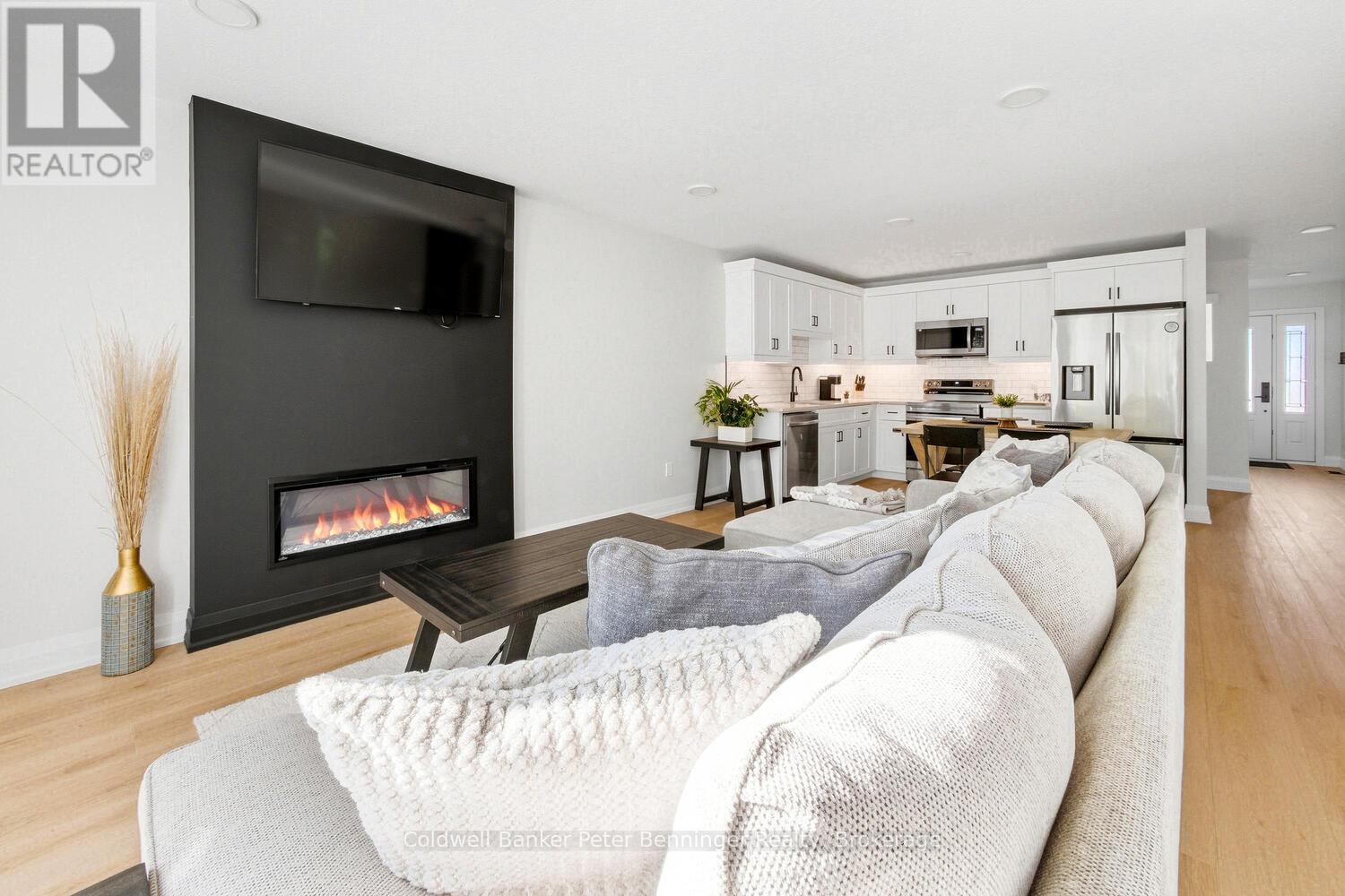 419 Park Street W, West Grey, Ontario  N0G 1R0 - Photo 24 - X12473727