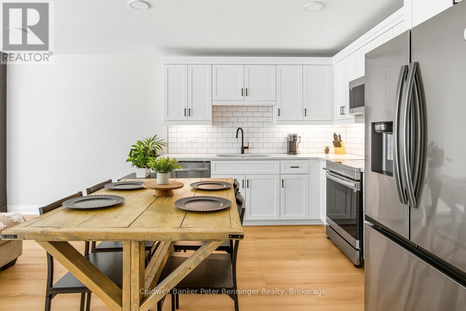 419 Park Street W, West Grey, Ontario  N0G 1R0 - Photo 16 - X12473727