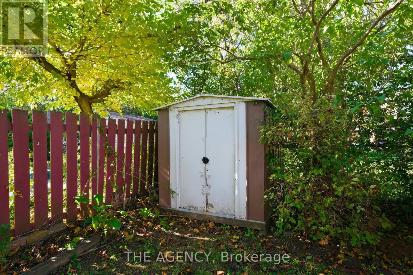 8a Maryland Boulevard, Toronto, Ontario  M4C 5C9 - Photo 41 - E12487856