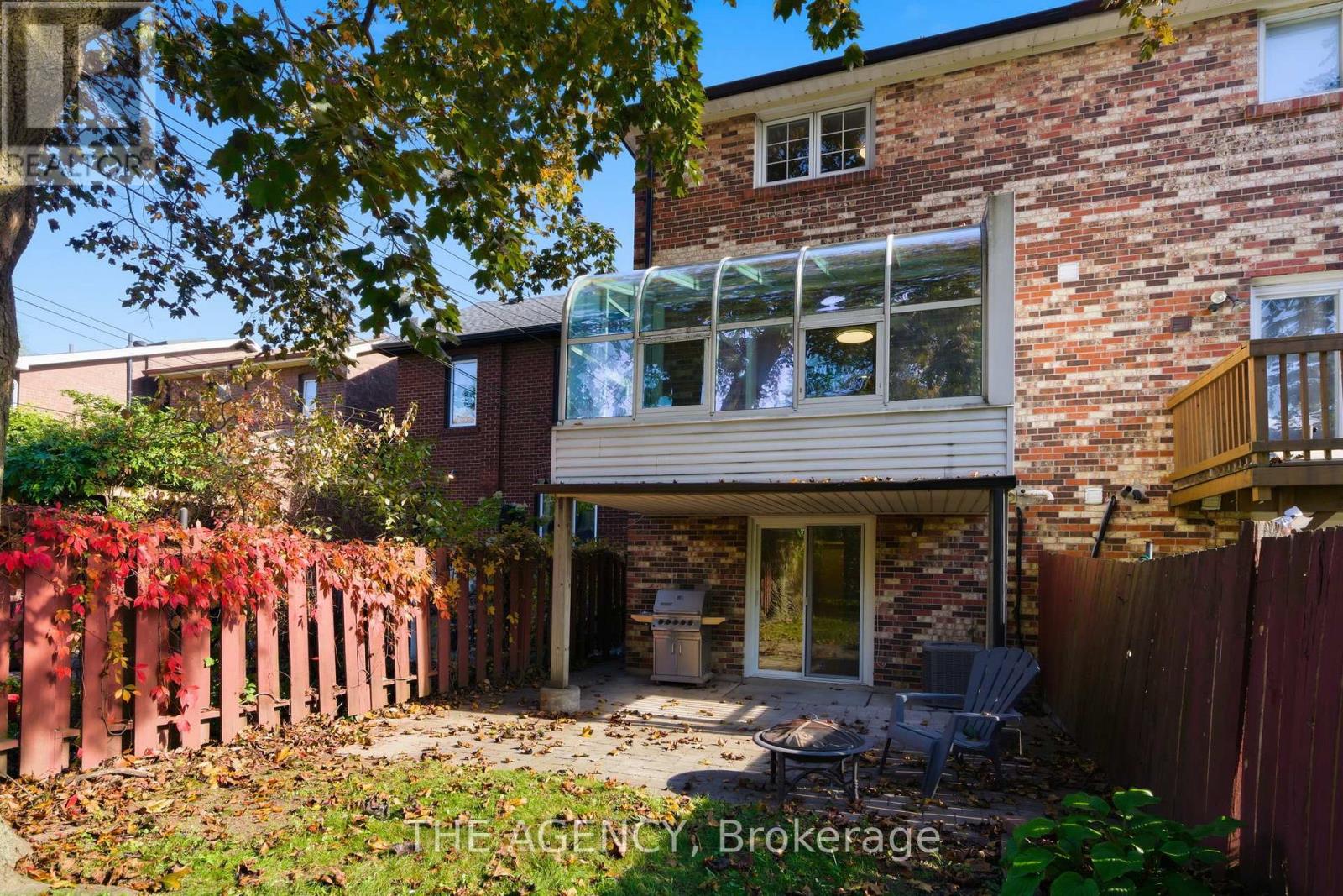 8a Maryland Boulevard, Toronto, Ontario  M4C 5C9 - Photo 45 - E12487856