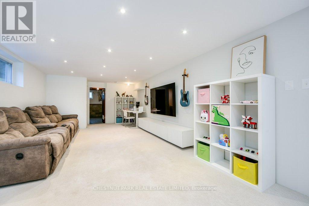 44 Brookridge Drive, Toronto, Ontario  M1P 3M5 - Photo 19 - E12491016