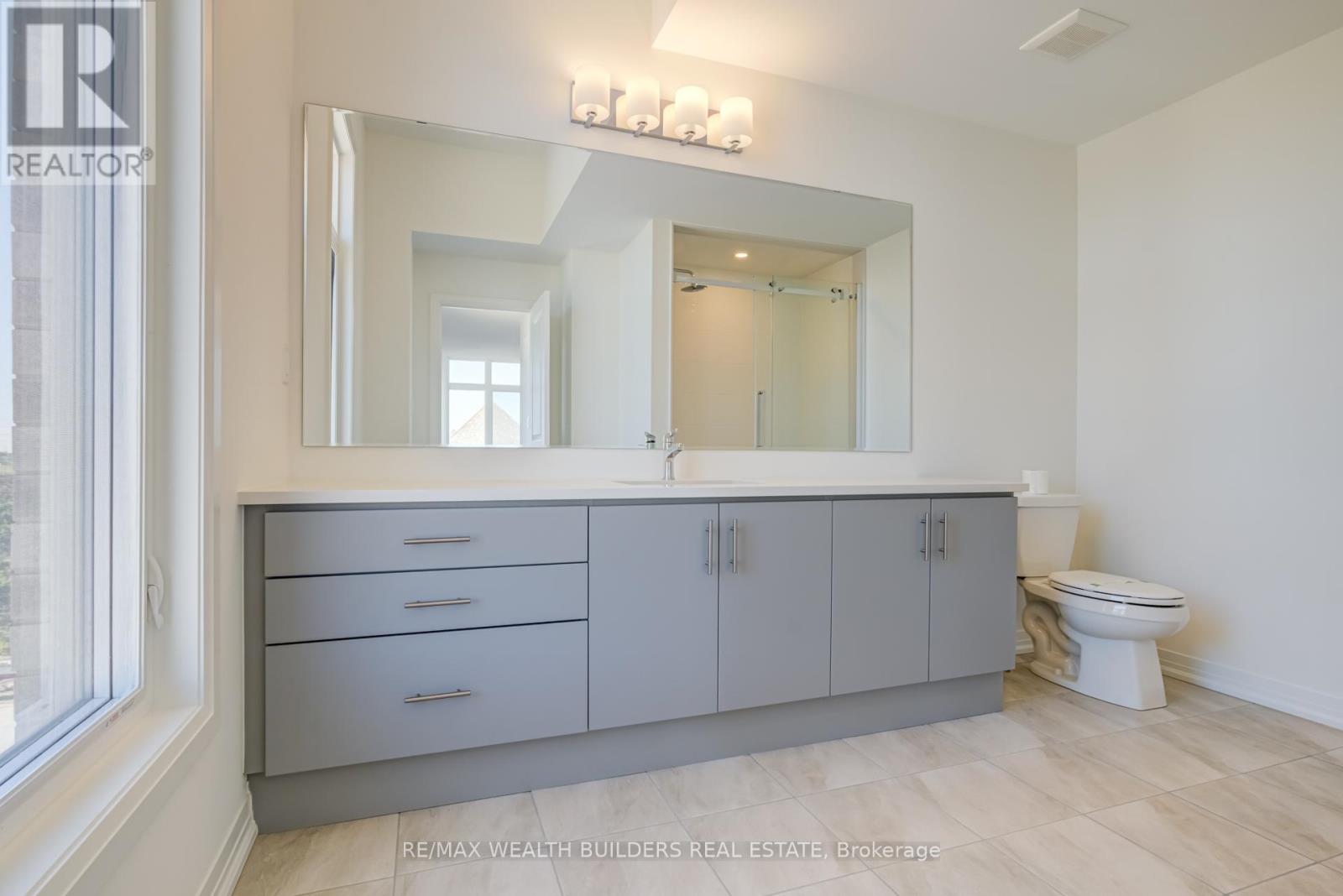 1 Kings Hill Drive, Brampton, Ontario  L7A 0B8 - Photo 34 - W12436935