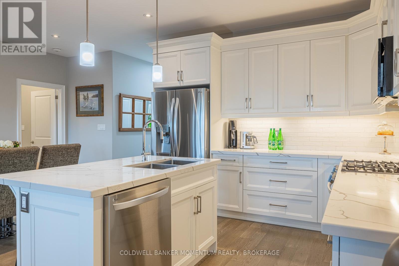 11 Christina Lane, West Lincoln, Ontario  L0R 2A0 - Photo 14 - X12491356