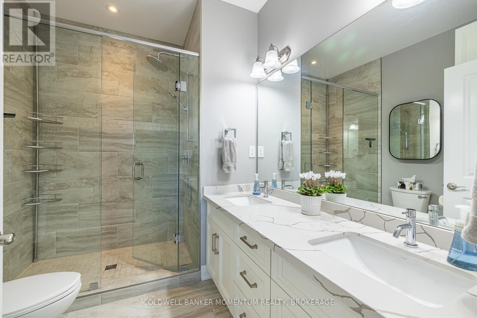 11 Christina Lane, West Lincoln, Ontario  L0R 2A0 - Photo 19 - X12491356