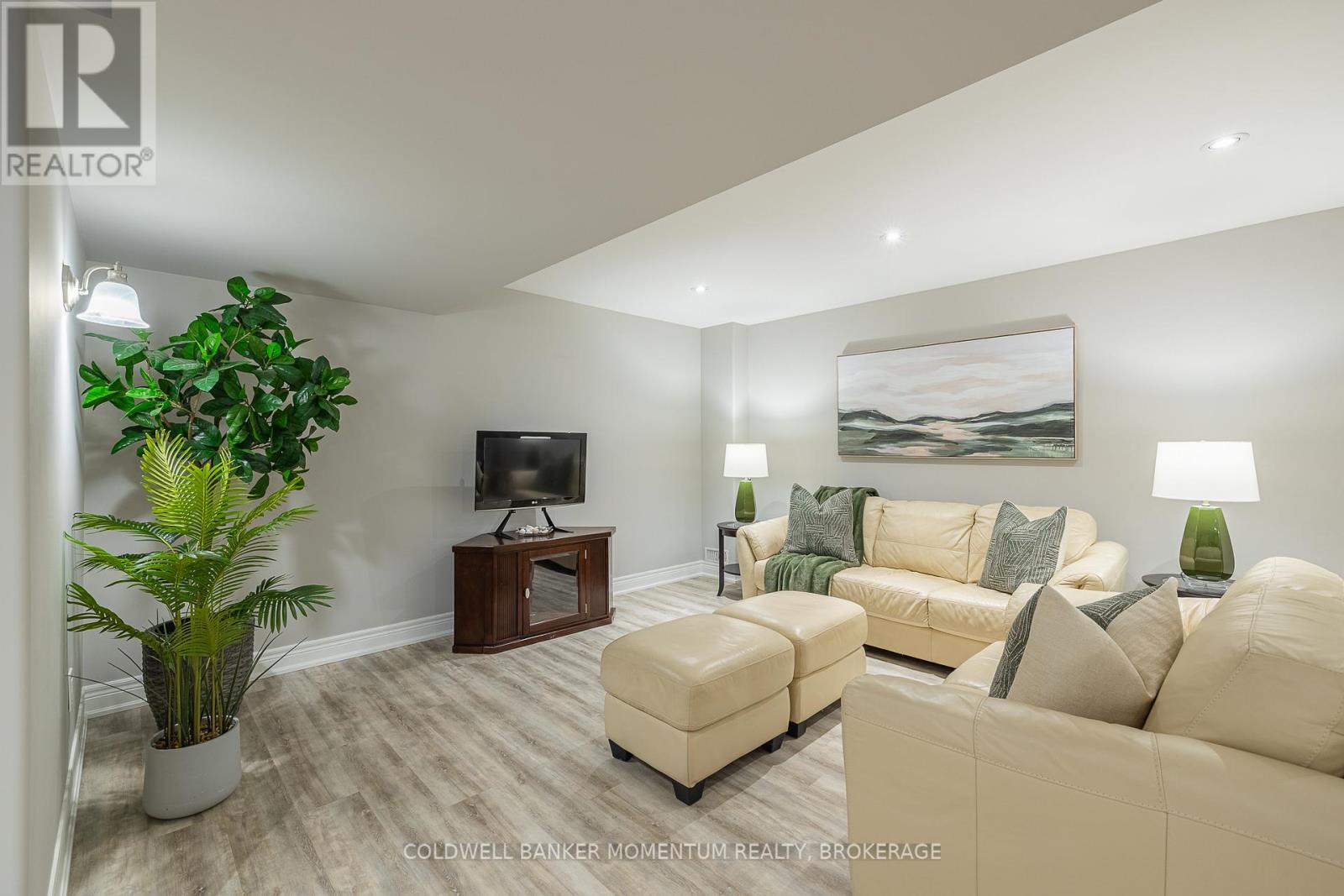 11 Christina Lane, West Lincoln, Ontario  L0R 2A0 - Photo 22 - X12491356