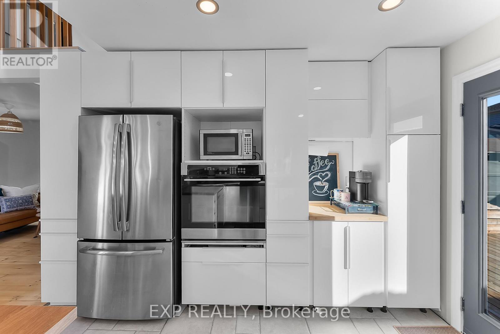 3825 Graeber Avenue, Fort Erie (Crystal Beach), Ontario  L0S 1B0 - Photo 21 - X12491392