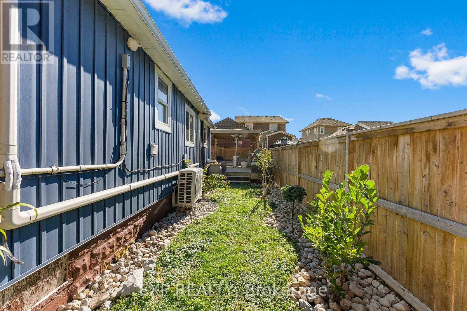 3825 Graeber Avenue, Fort Erie (Crystal Beach), Ontario  L0S 1B0 - Photo 47 - X12491392