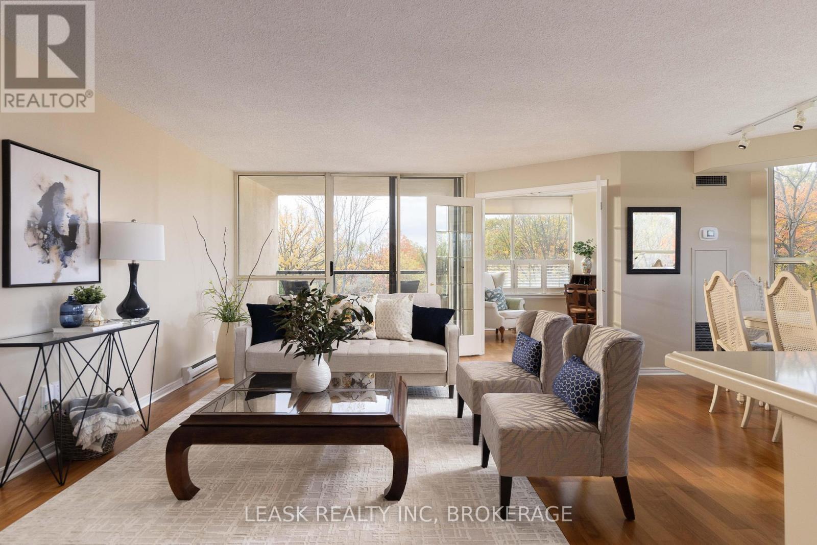 303 - 3 Towering Heights Boulevard, St. Catharines (Glendale/glenridge), Ontario  L2T 4A4 - Photo 5 - X12491400