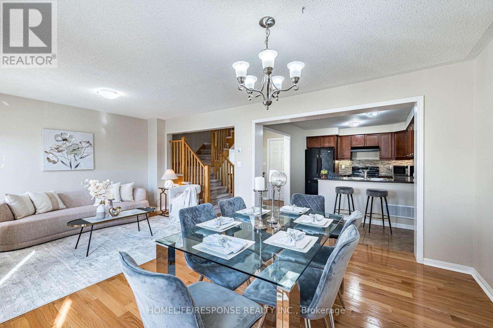 941 Hasselfeldt Heights, Milton (Co Coates), Ontario  L9T 0M5 - Photo 7 - W12468004