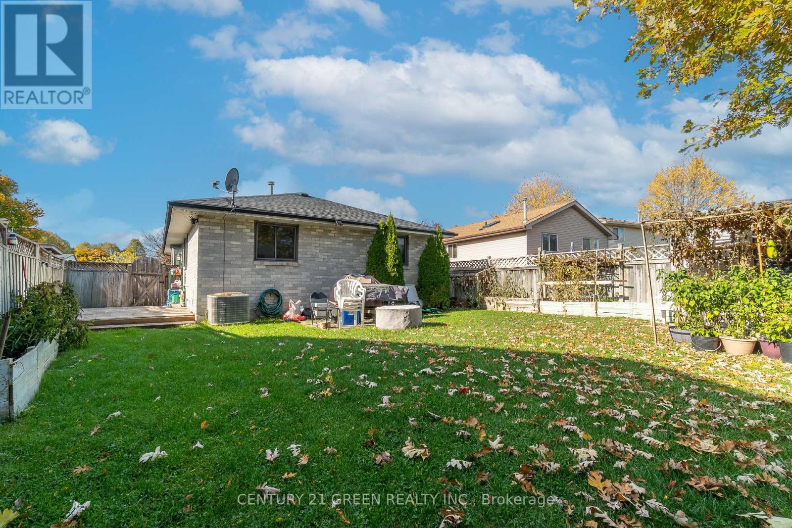 126 Carlyle Drive, London East, Ontario  N5V 3T1 - Photo 39 - X12490816