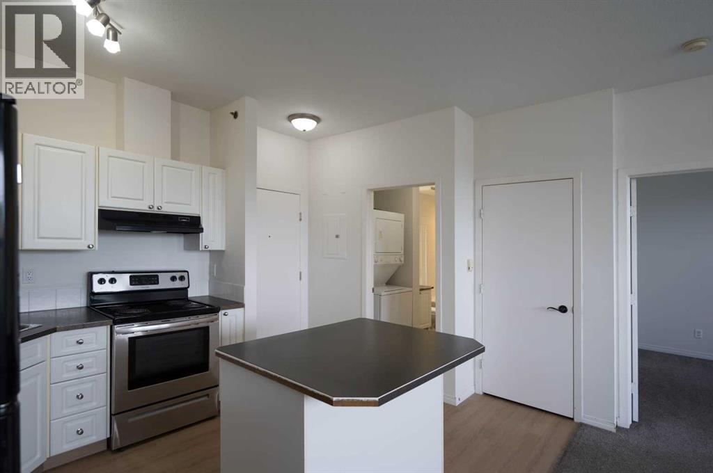 310, 1000 Applevillage Court Se, Calgary, Alberta  T2A 7Z4 - Photo 11 - A2262965