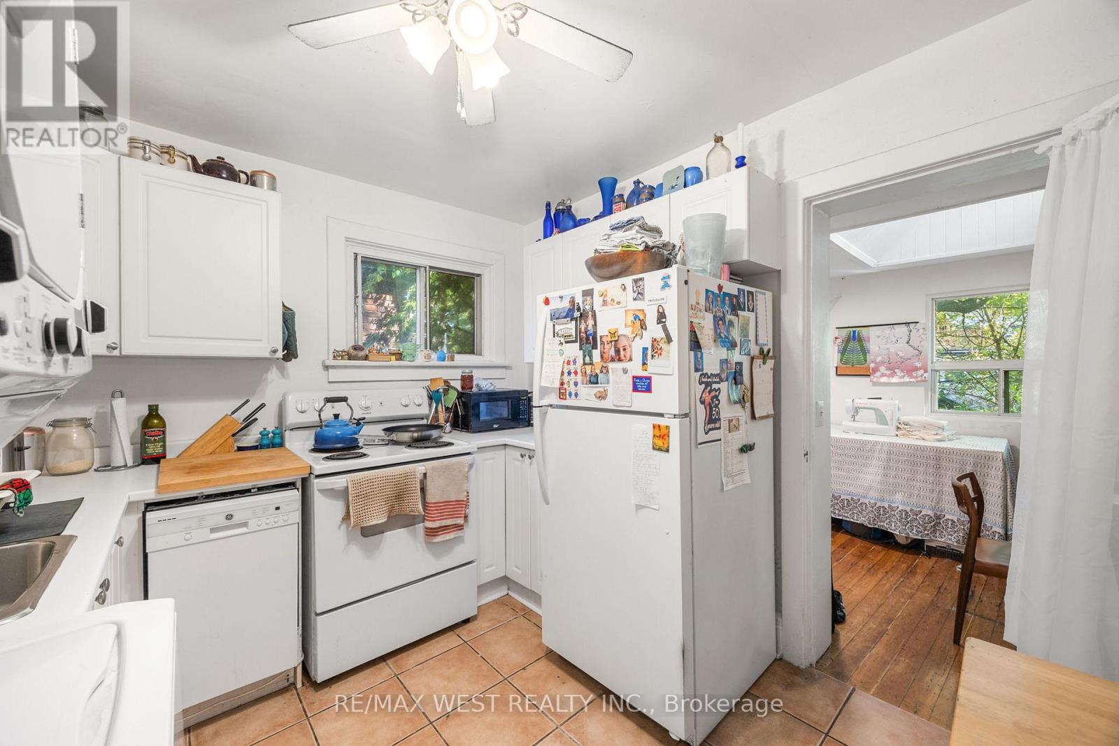 935 Bathurst Street, Toronto, Ontario  M5R 3G4 - Photo 30 - C12486768