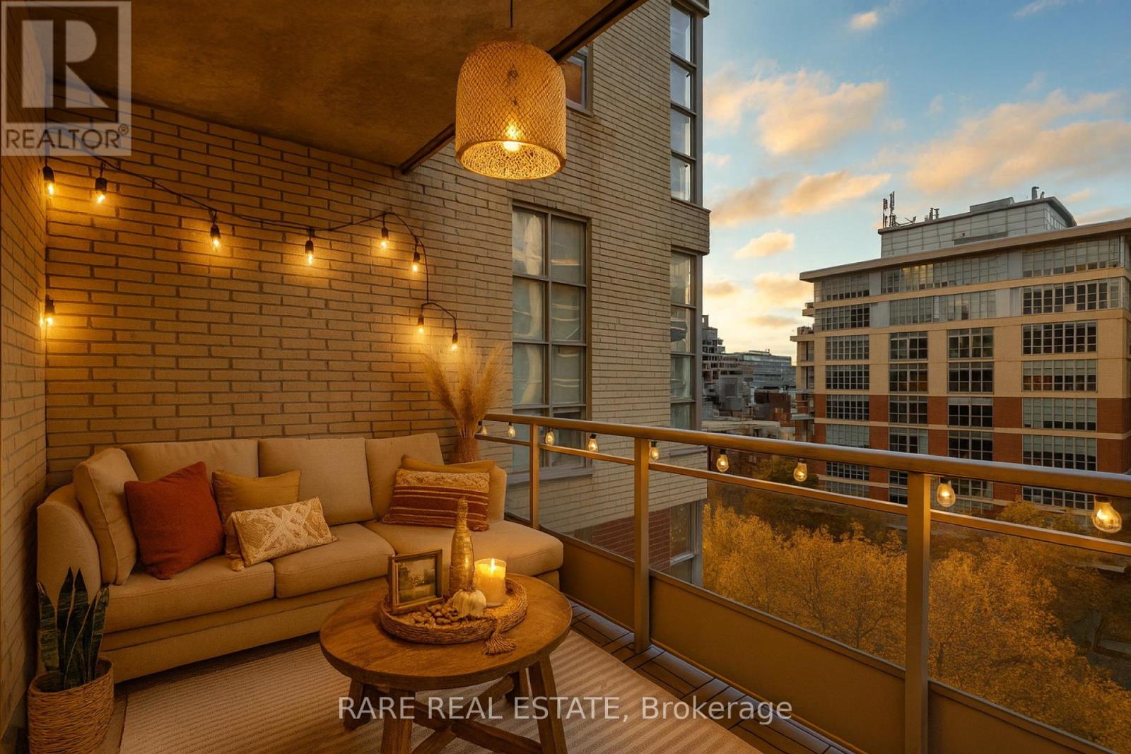 609 - 23 Brant Street, Toronto, Ontario  M5V 2L5 - Photo 24 - C12490632