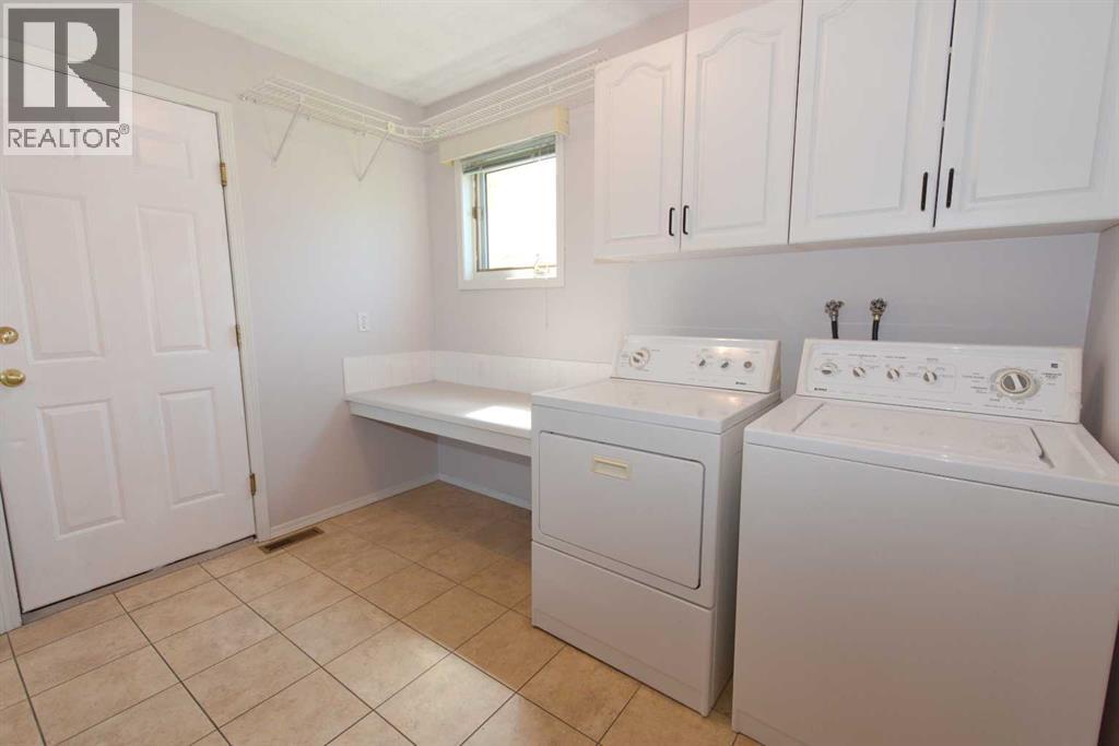 35 Park Meadows Place Se, Medicine Hat, Alberta  T1B 4C4 - Photo 18 - A2248230