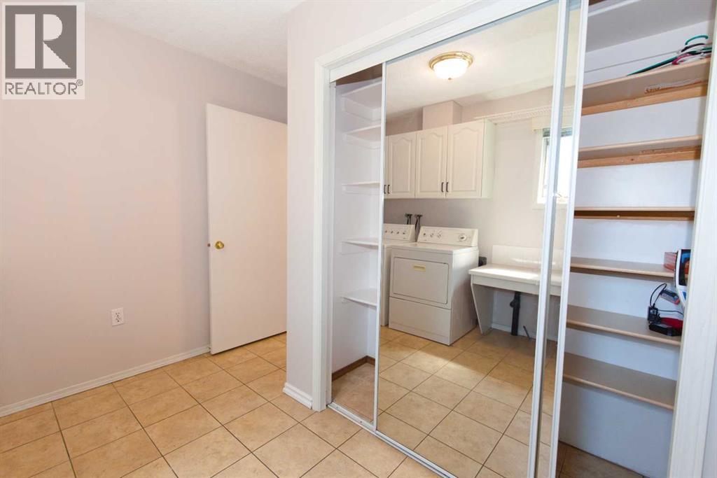 35 Park Meadows Place Se, Medicine Hat, Alberta  T1B 4C4 - Photo 19 - A2248230
