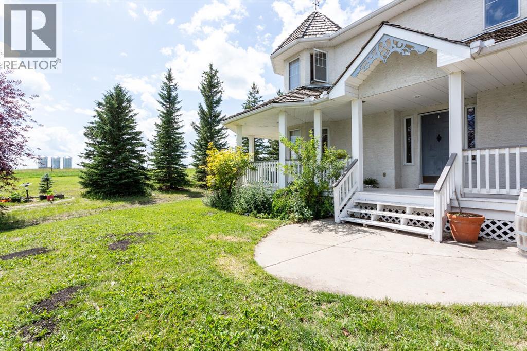 285163 Range Road 290, Rural Rocky View County, Alberta  T0M 0S0 - Photo 3 - A2238672