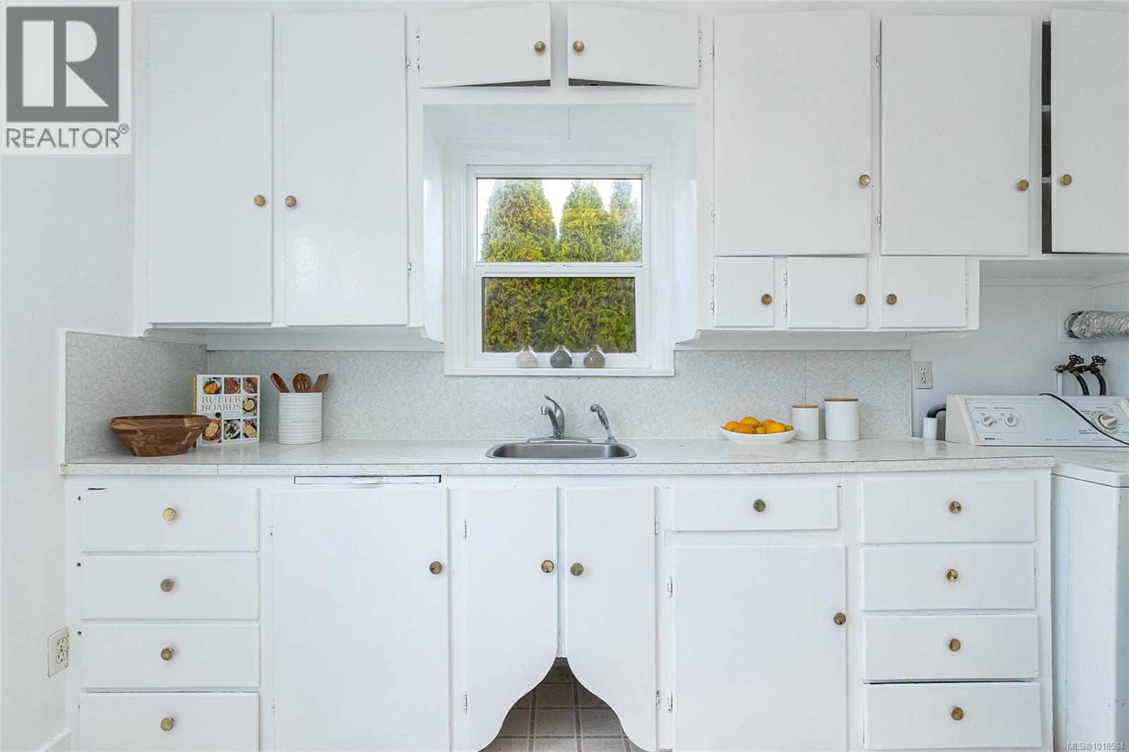 1060+1062 Queens Ave, Victoria, British Columbia  V8T 1M8 - Photo 41 - 1018594