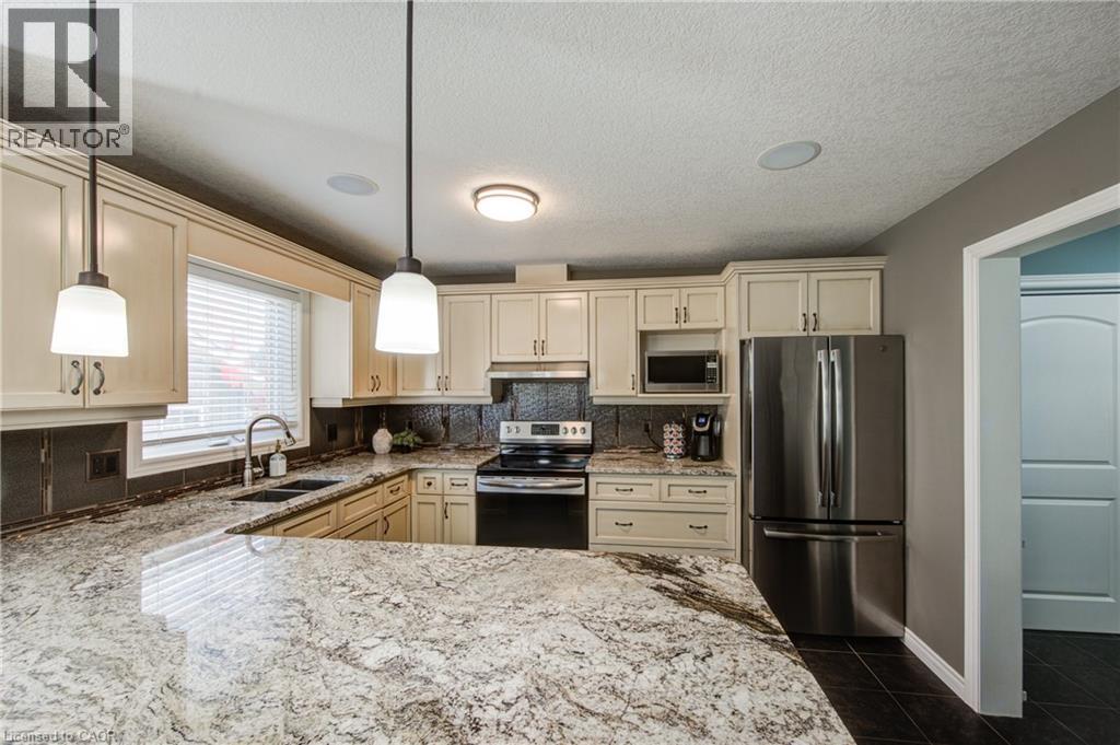 38 Westview Court, Woodstock, Ontario  N4T 0B8 - Photo 14 - 40772656