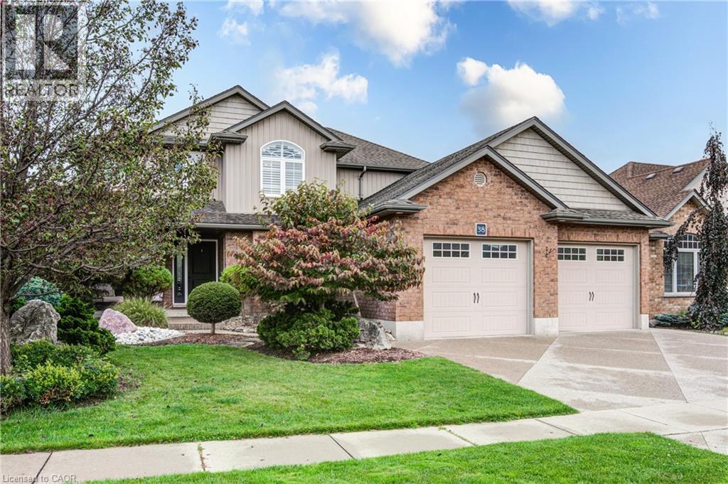 38 Westview Court, Woodstock, Ontario  N4T 0B8 - Photo 2 - 40772656