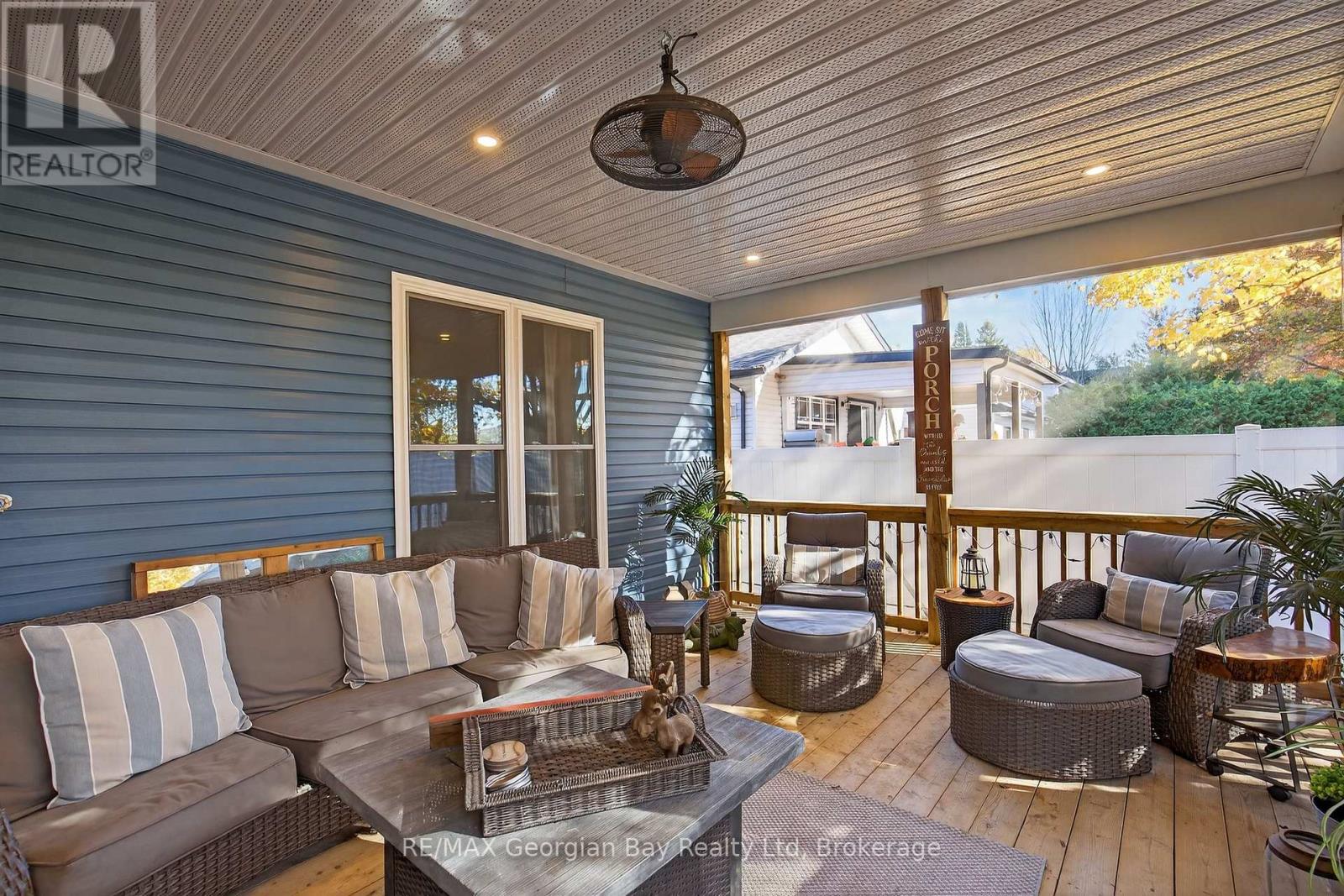 64 Broad Street, Penetanguishene, Ontario  L9M 1G4 - Photo 30 - S12491394