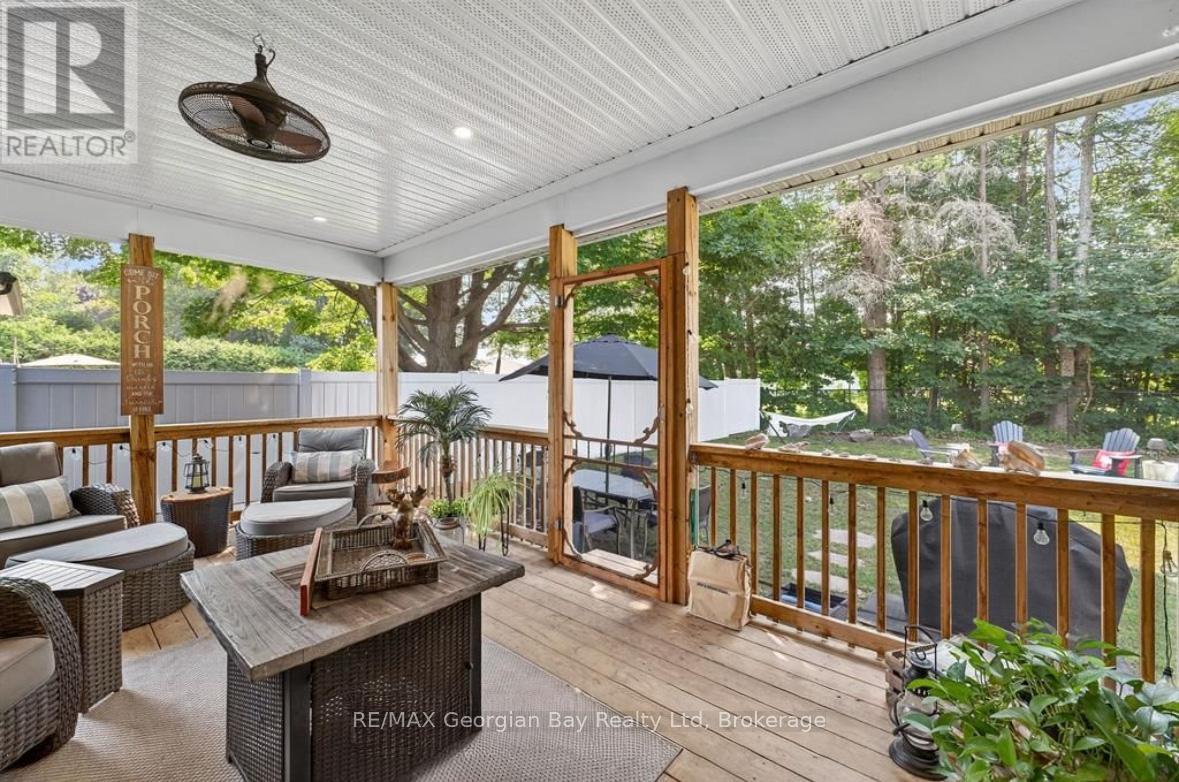 64 Broad Street, Penetanguishene, Ontario  L9M 1G4 - Photo 31 - S12491394