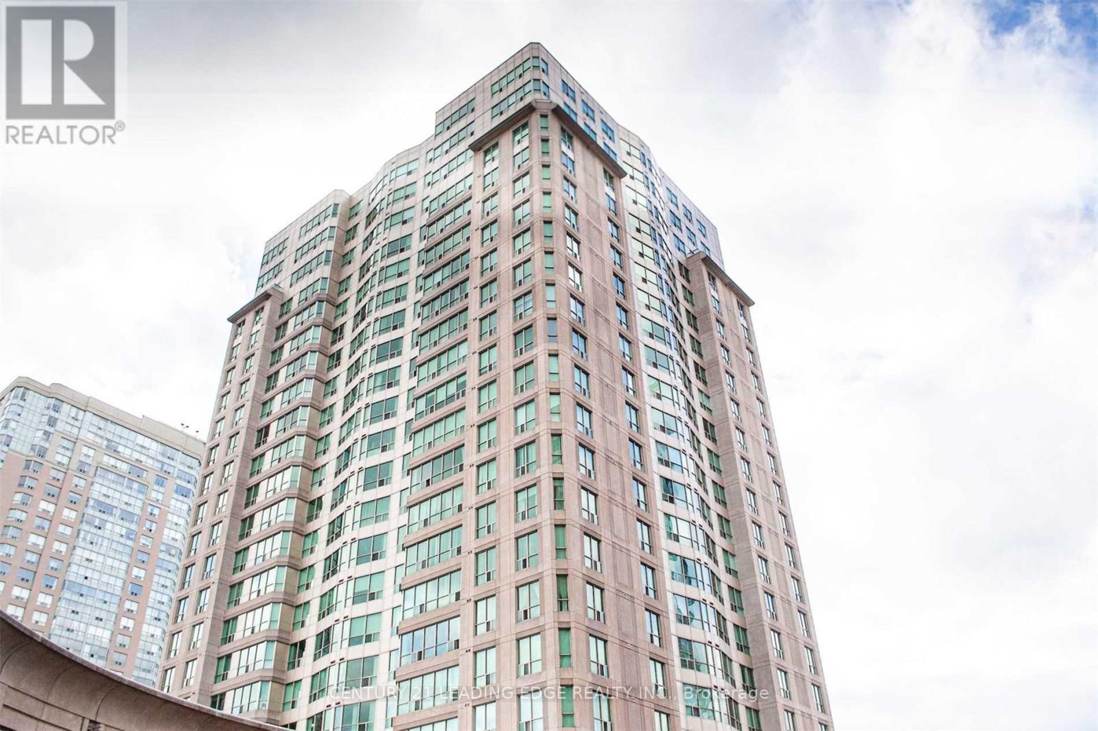 903 - 18 LEE CENTRE DRIVE, Toronto, Ontario