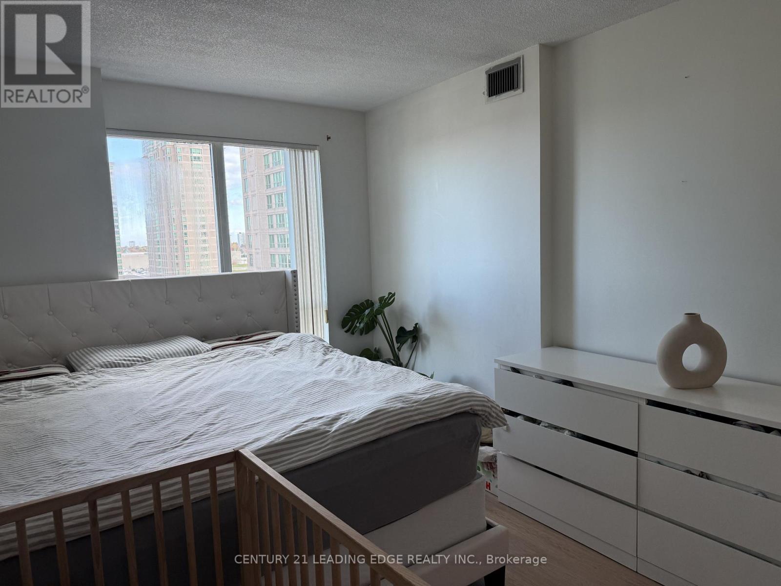 903 - 18 Lee Centre Drive, Toronto, Ontario  M1H 3H5 - Photo 9 - E12489826